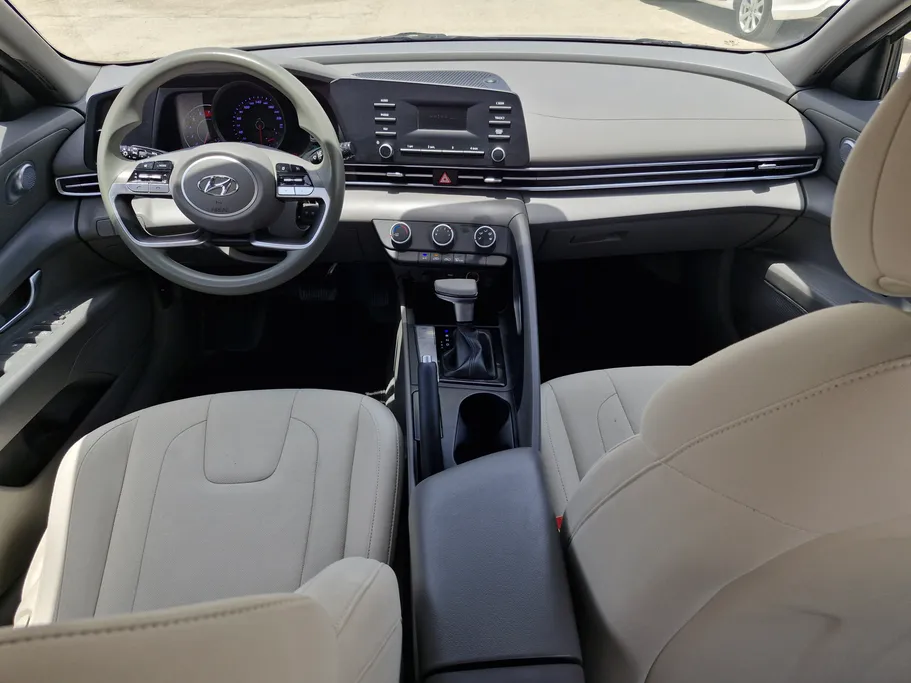 2023 Hyundai Elantra Fleet 