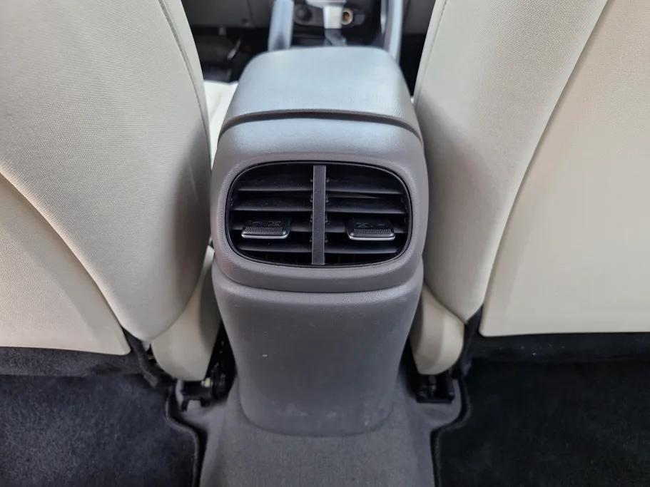 2023 Hyundai Elantra Fleet 