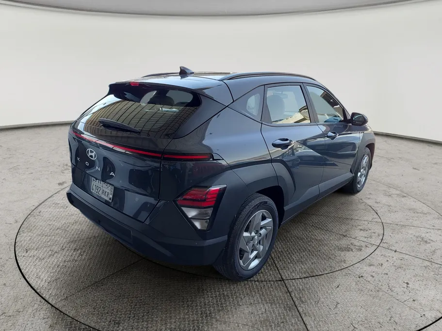 2024 Hyundai Kona SMART 