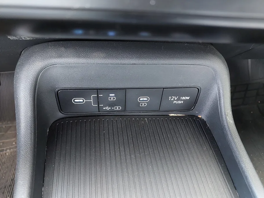 2024 Hyundai Kona SMART 