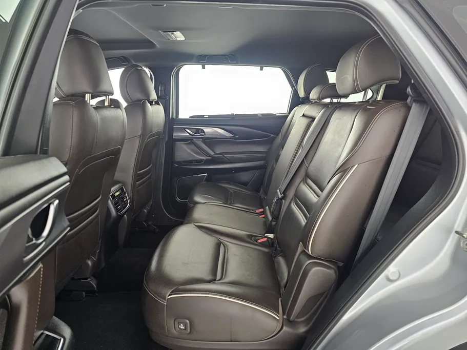 2020 Mazda CX9 Signature 