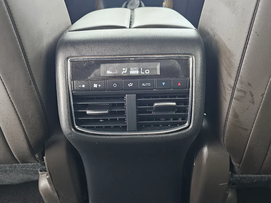 2020 Mazda CX9 Signature 