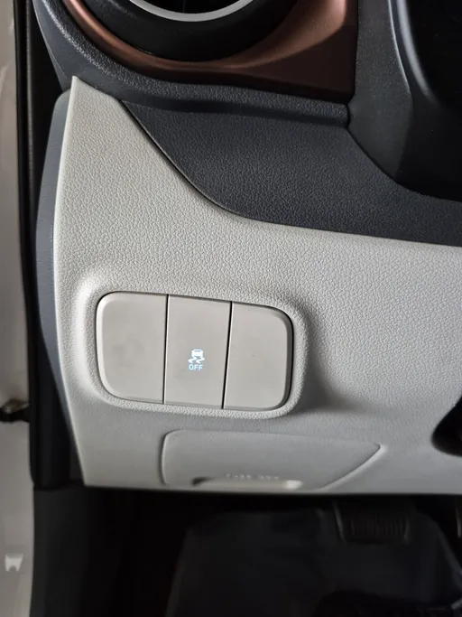 هيونداي Grand i10 فلييت 2024 