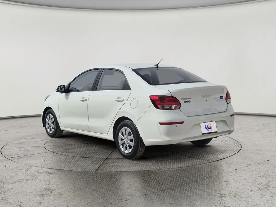 2023 Kia Pegas LX 