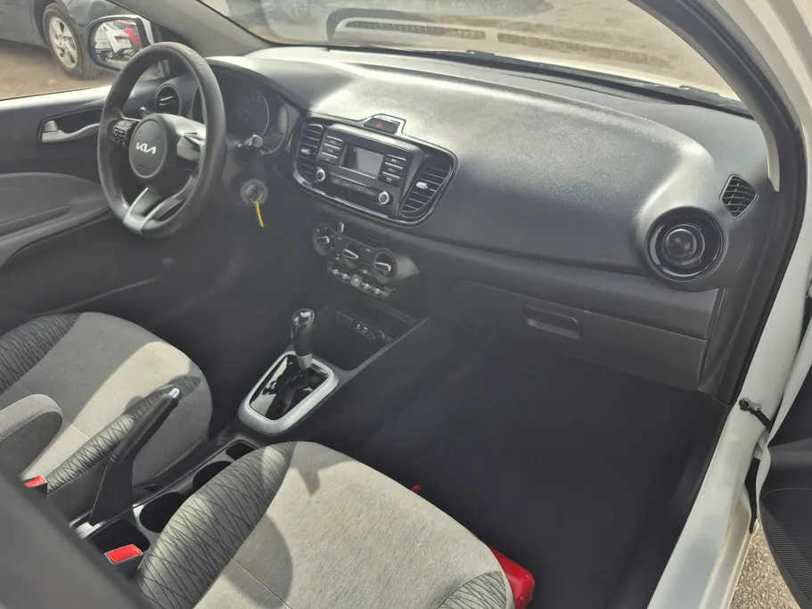 2023 Kia Pegas LX 