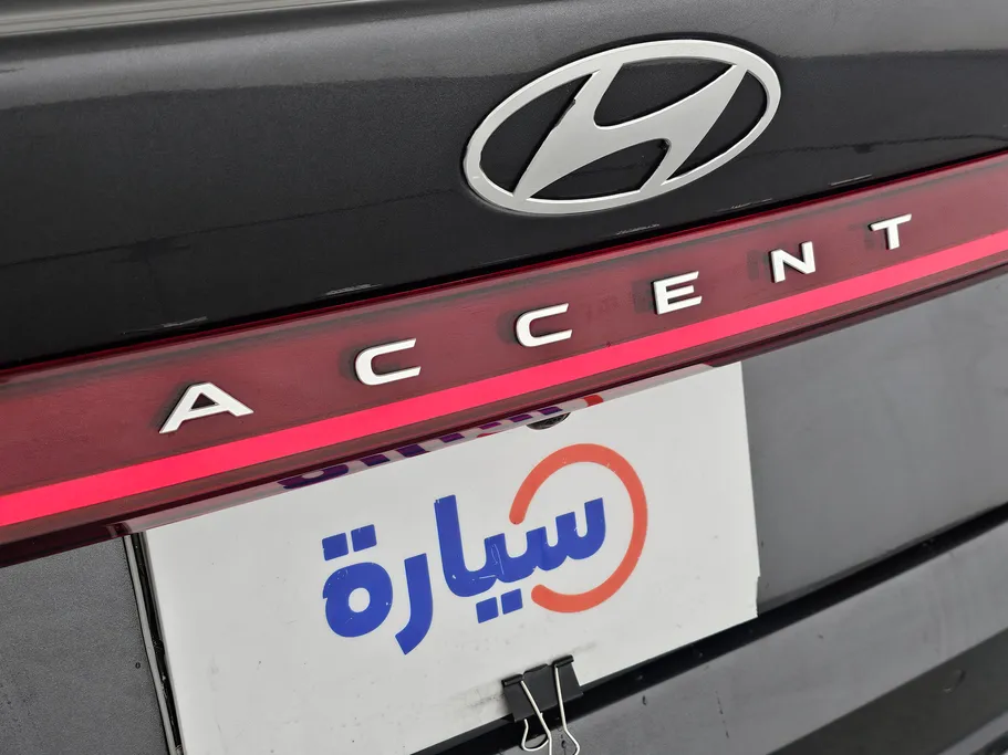2024 هيونداي Accent فلييت 