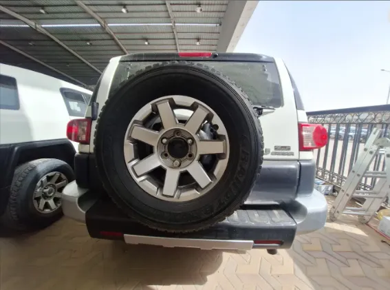 تويوتا اف جي FJ Cruiser 2023 