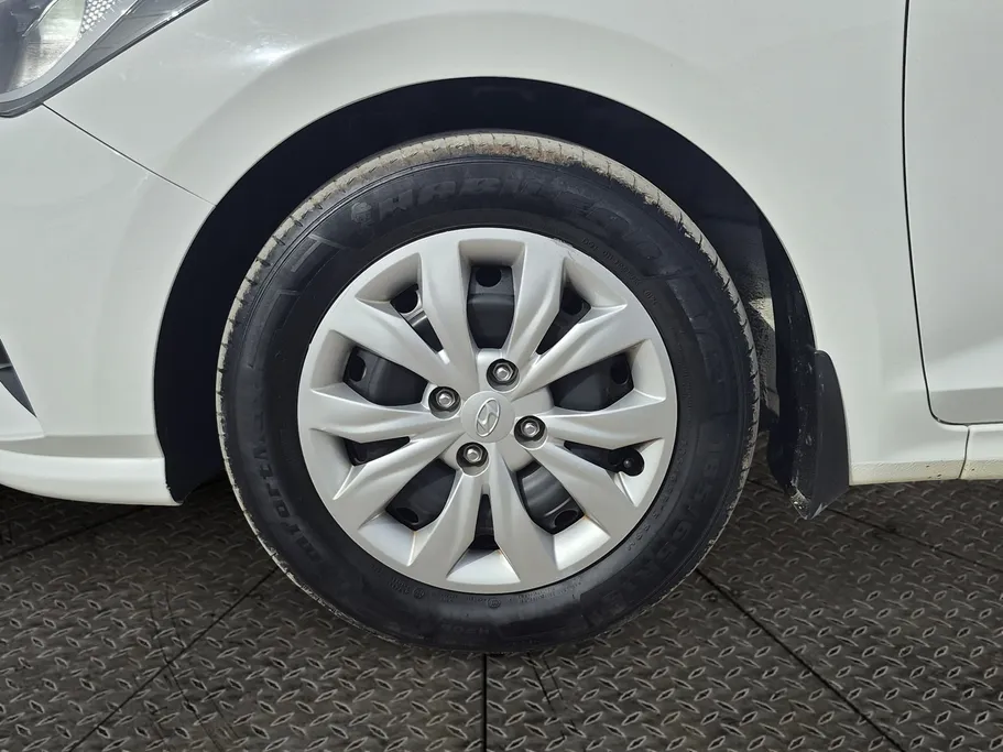2021 Hyundai Accent Smart 