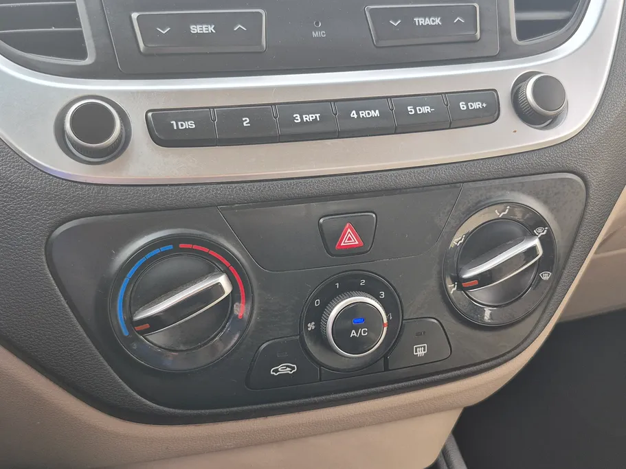 2021 Hyundai Accent Smart 