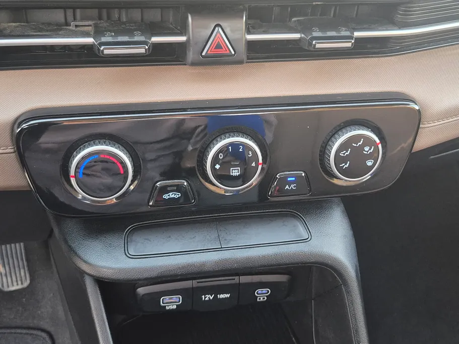 2024 Hyundai Accent Fleet 