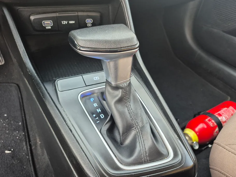 2024 Hyundai Accent Fleet 