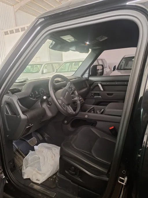 2023 Land Rover Defender X DYNAMIC 