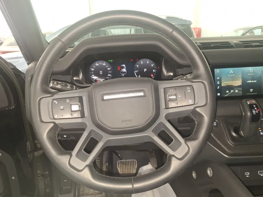 2023 Land Rover Defender X DYNAMIC 