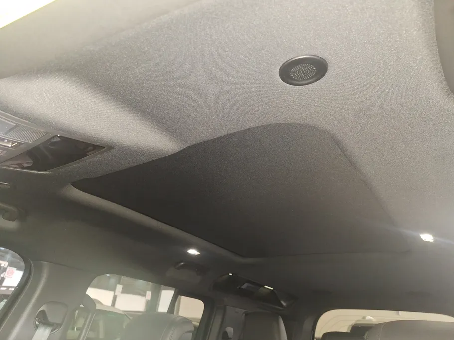 2023 Land Rover Defender X DYNAMIC 