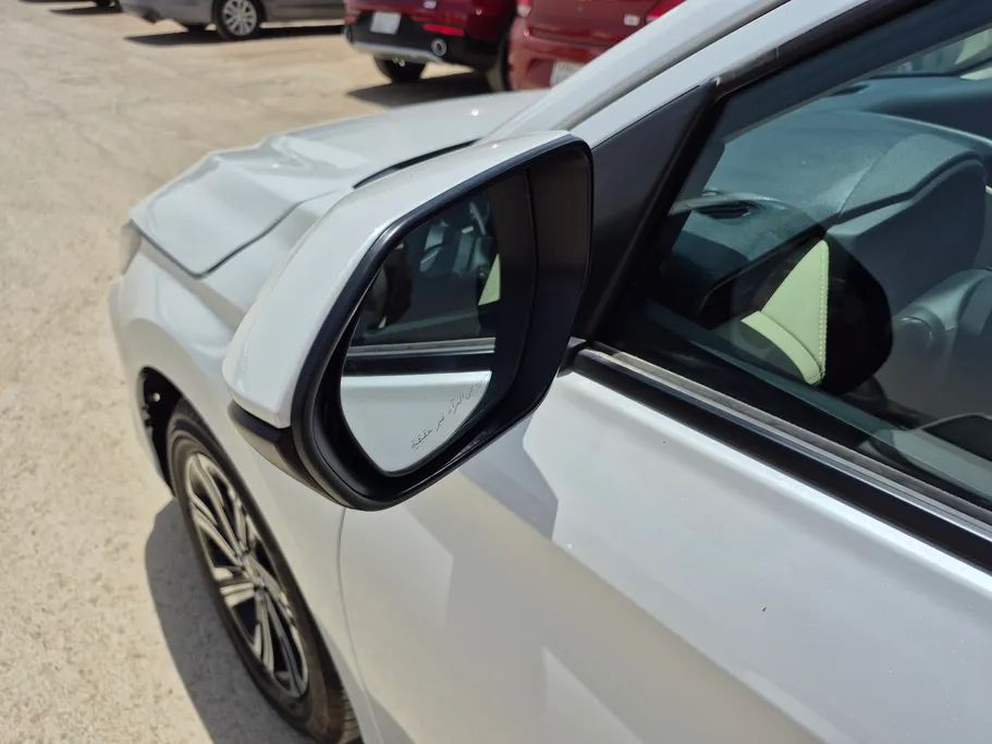 2026 Toyota Yaris  Y Plus 