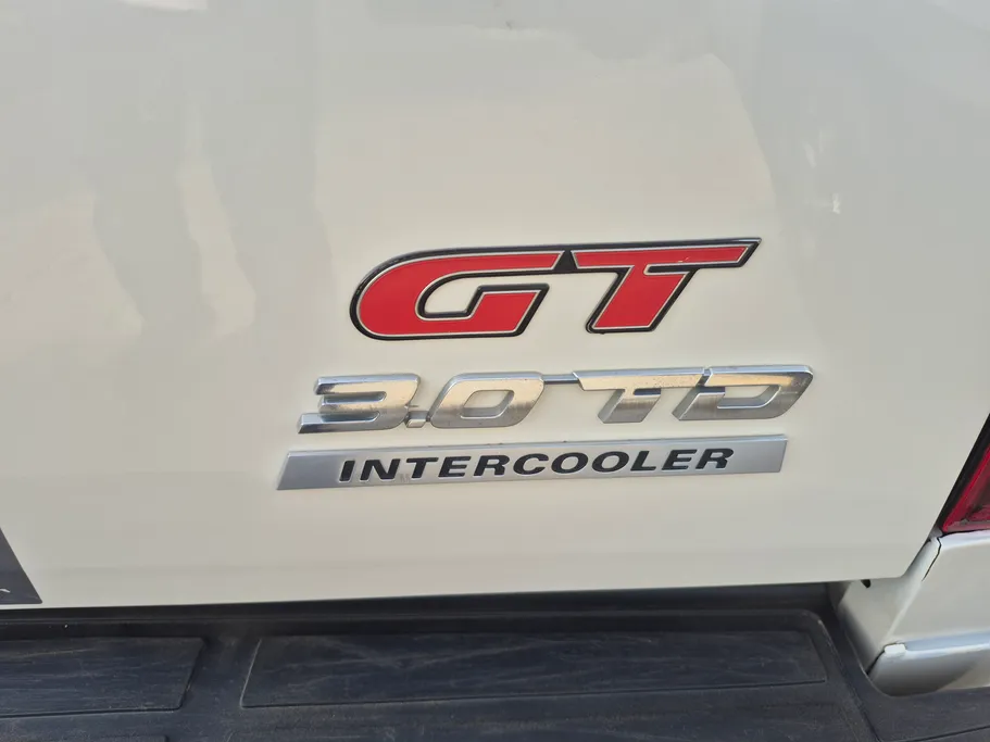 ايسوزو دي ماكس GT 2021 