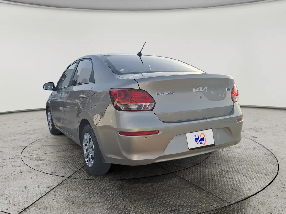 2022 Kia Pegas GL 