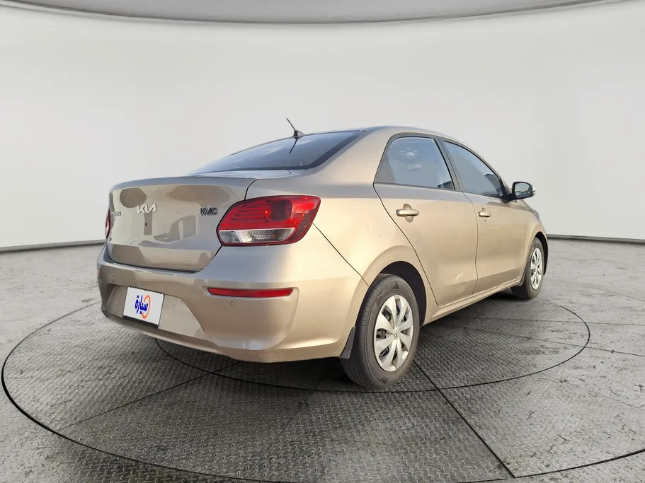 2022 Kia Pegas GL 