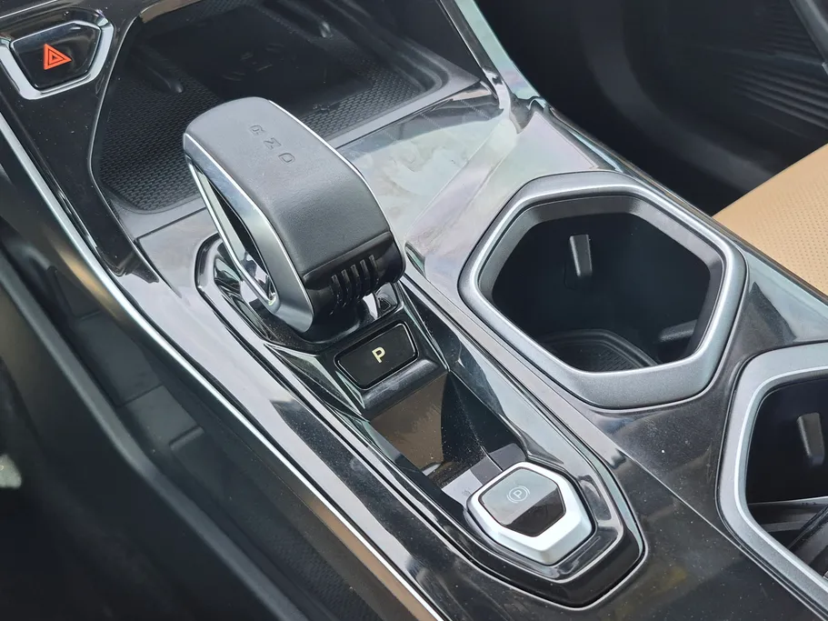 2024 Geely StarRay GK 