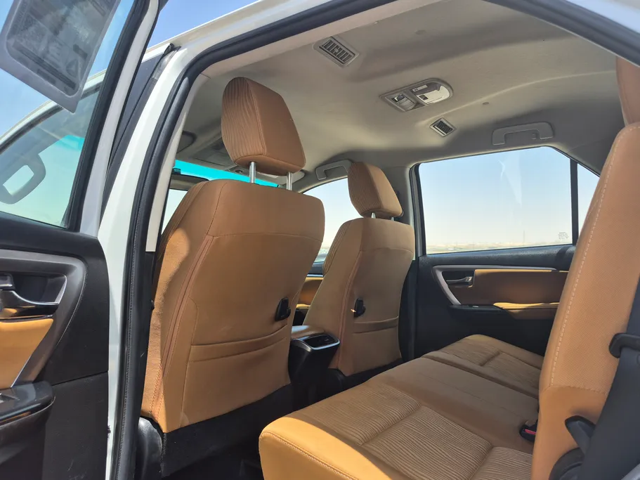 2023 Toyota Fortuner VX 