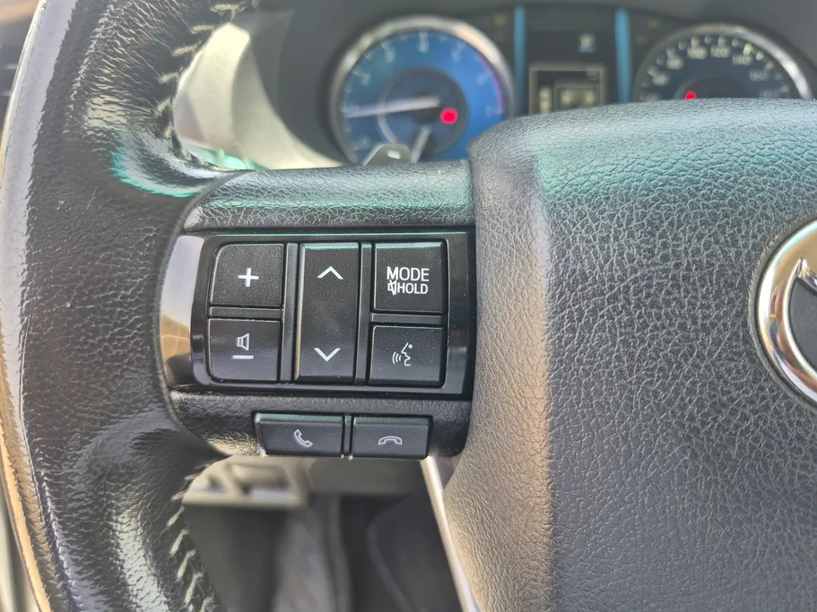 2023 Toyota Fortuner VX 