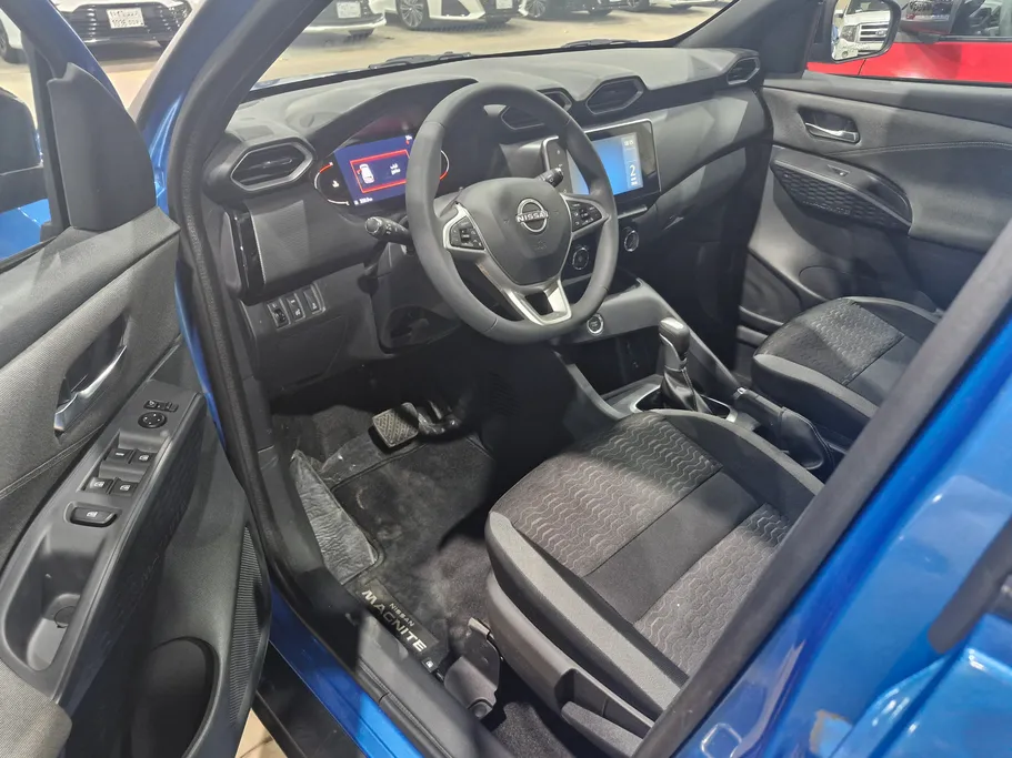 2025 Nissan Magnite SV 