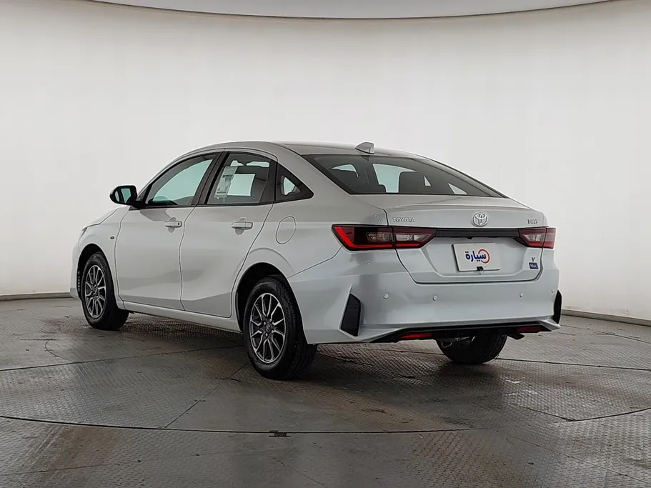 2024 Toyota Yaris  Y 