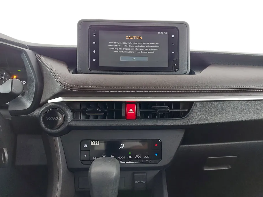 2024 Toyota Yaris  Y 
