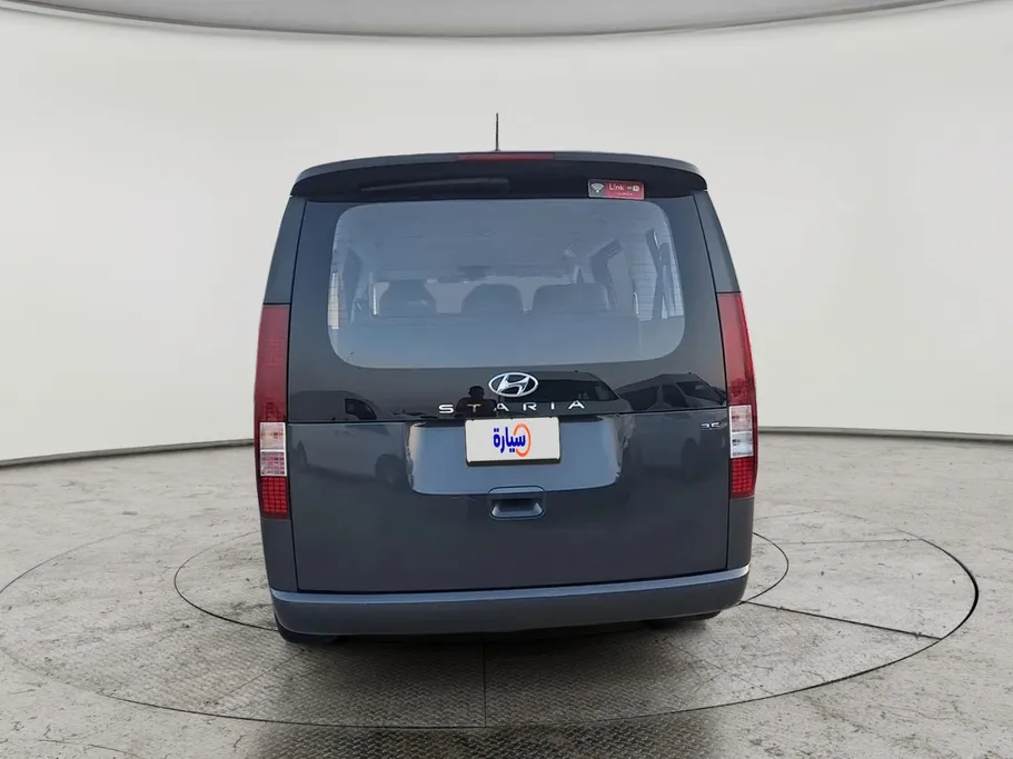 2022 Hyundai Staria Smart 11 ST 