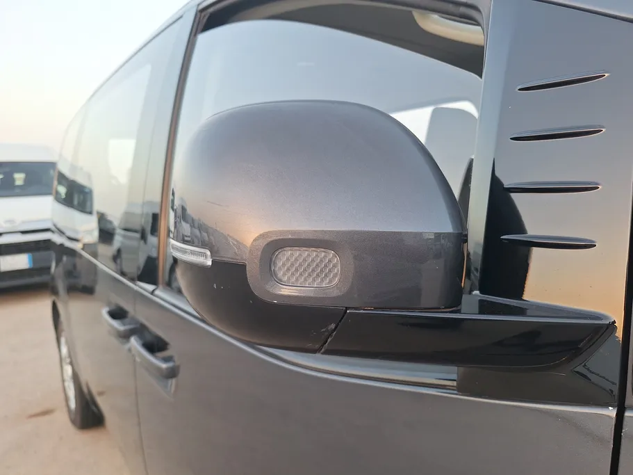 2022 Hyundai Staria Smart 11 ST 