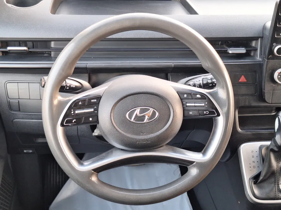 2022 Hyundai Staria Smart 11 ST 