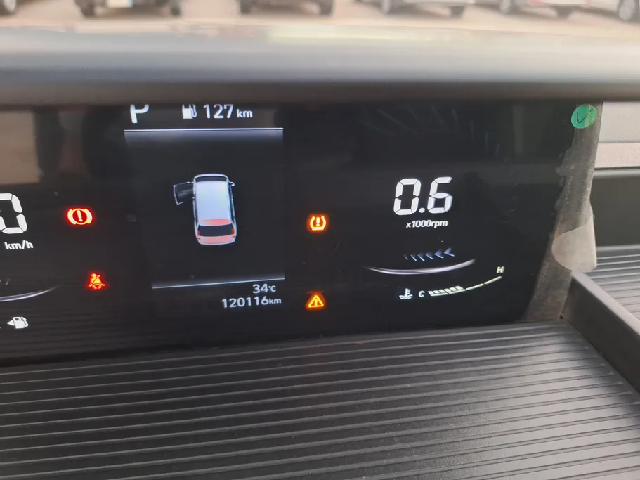 2022 Hyundai Staria Smart 11 ST 