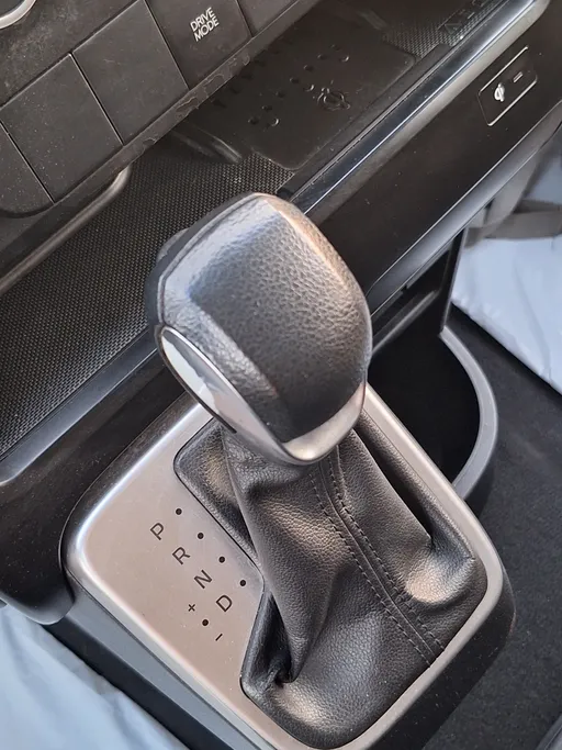 2022 Hyundai Staria Smart 11 ST 