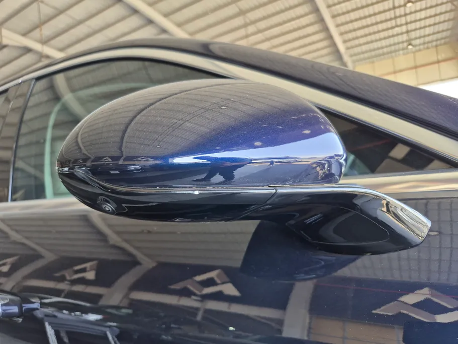 2025 Genesis G90 Prestige 