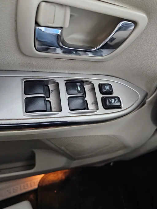 2017 Mitsubishi Pajero GLS 4Doors 