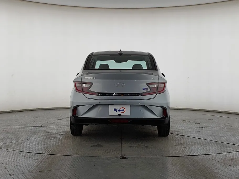 هيونداي Grand i10 فلييت 2024 