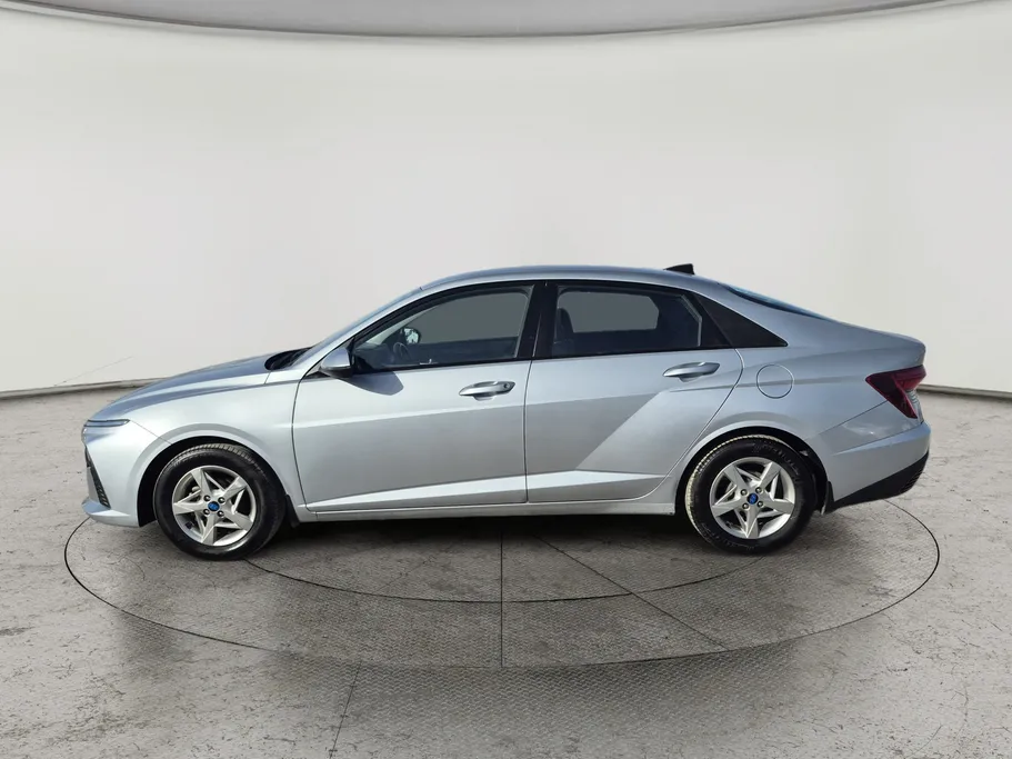 2024 Hyundai Accent Fleet 