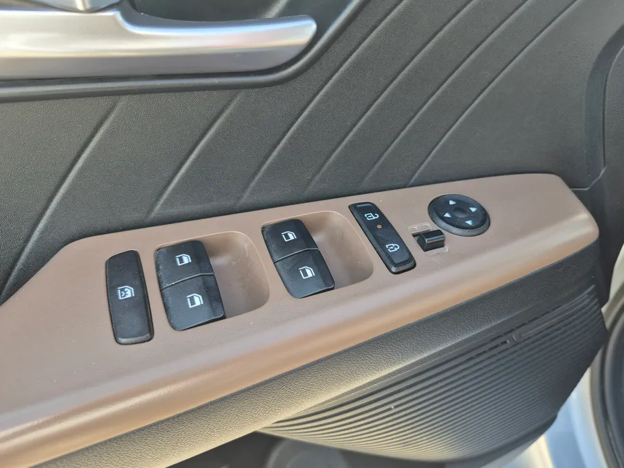 2024 Hyundai Accent Fleet 