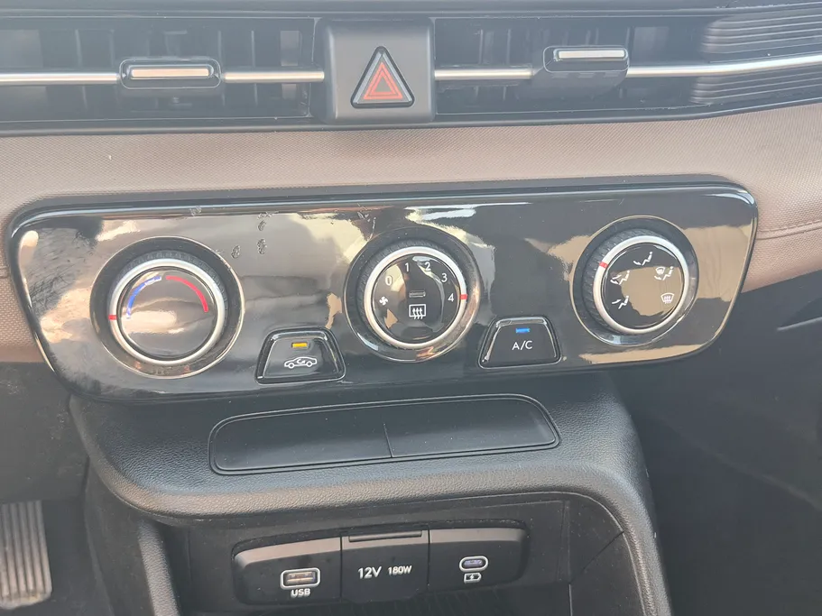 2024 Hyundai Accent Fleet 