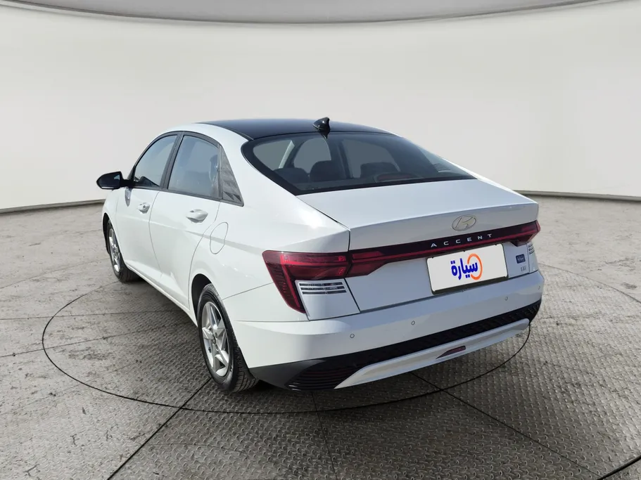 2024 Hyundai Accent Fleet 
