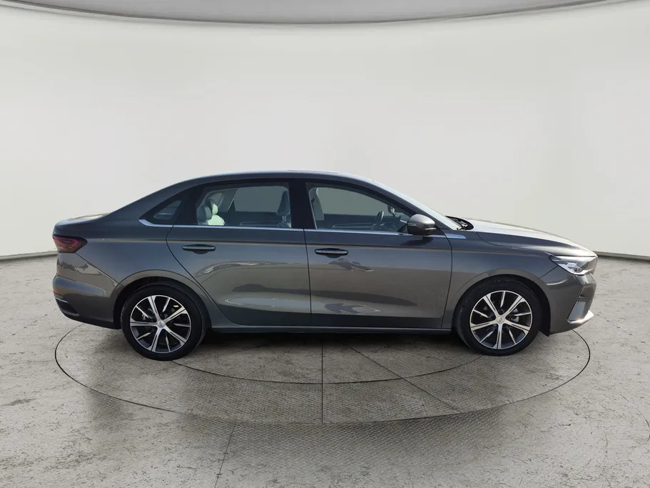 2025 Geely Emgrand GF 