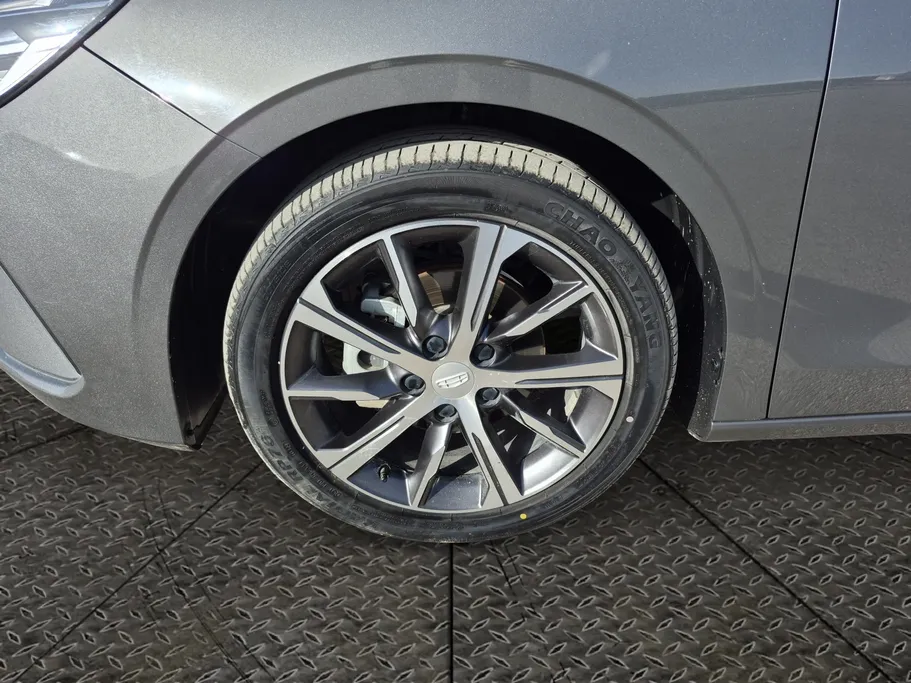 2025 Geely Emgrand GF 