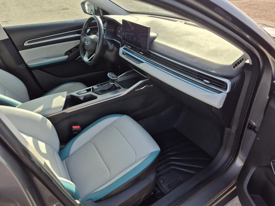 2025 Geely Emgrand GF 