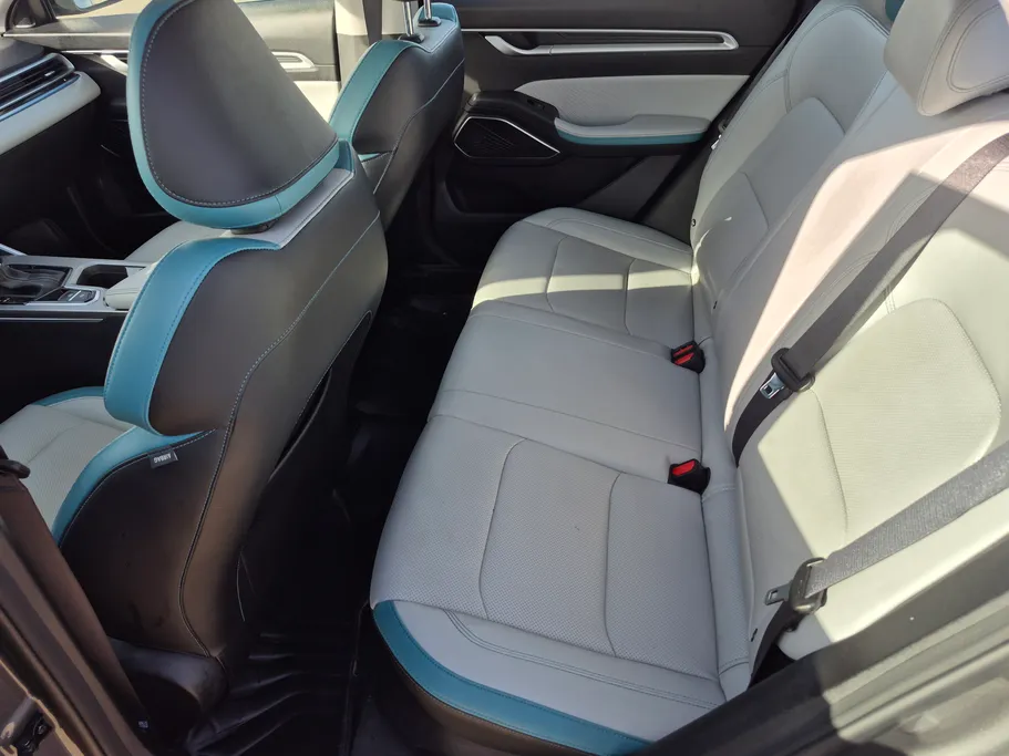 2025 Geely Emgrand GF 