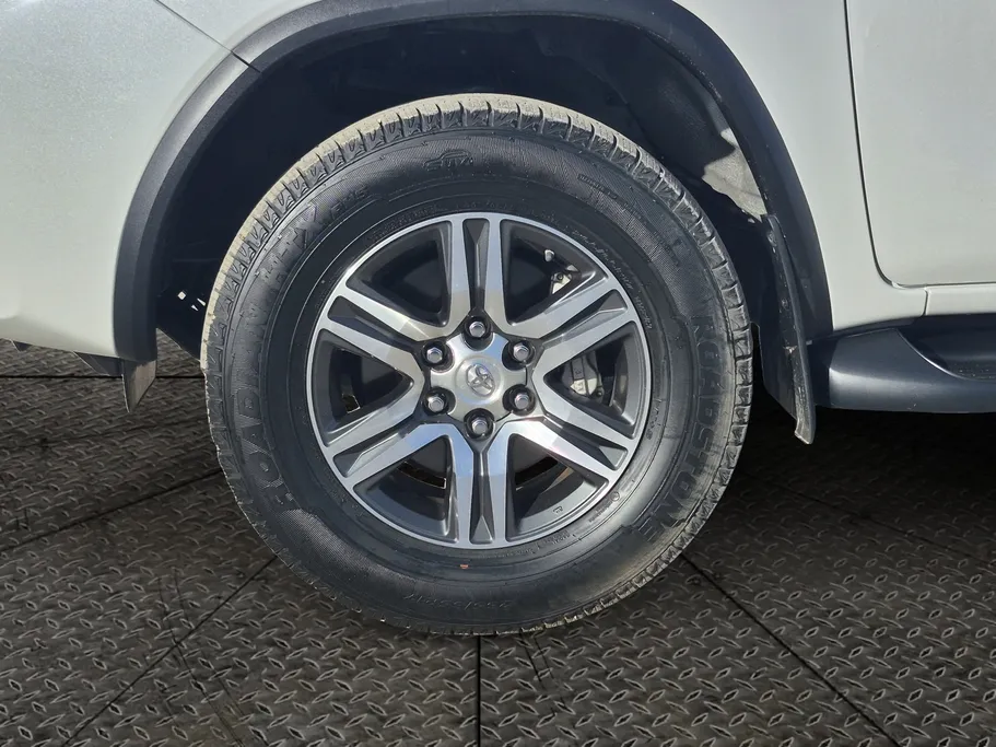 2023 Toyota Fortuner GX 