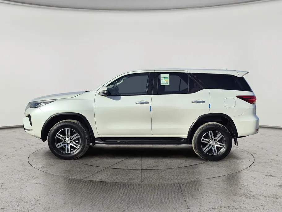 2023 Toyota Fortuner GX 