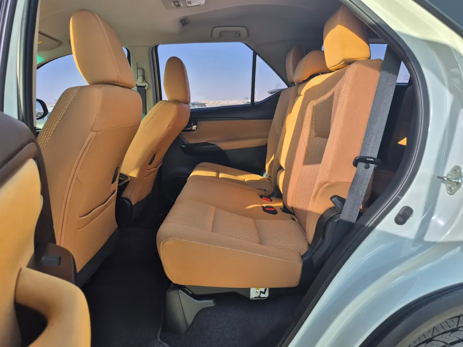 2023 Toyota Fortuner GX 