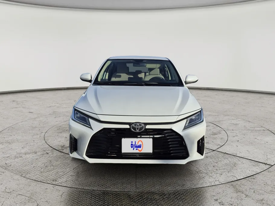 2024 Toyota Yaris  Y 