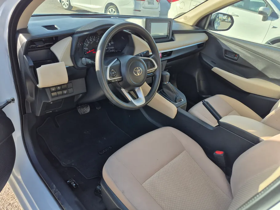 2024 Toyota Yaris  Y 