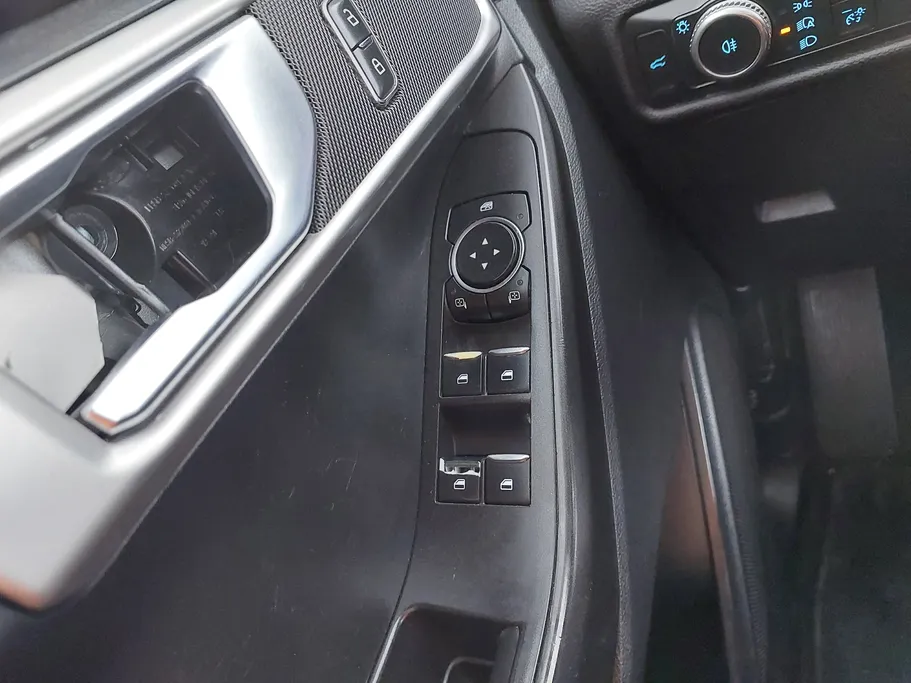 2021 Ford Explorer Standard 
